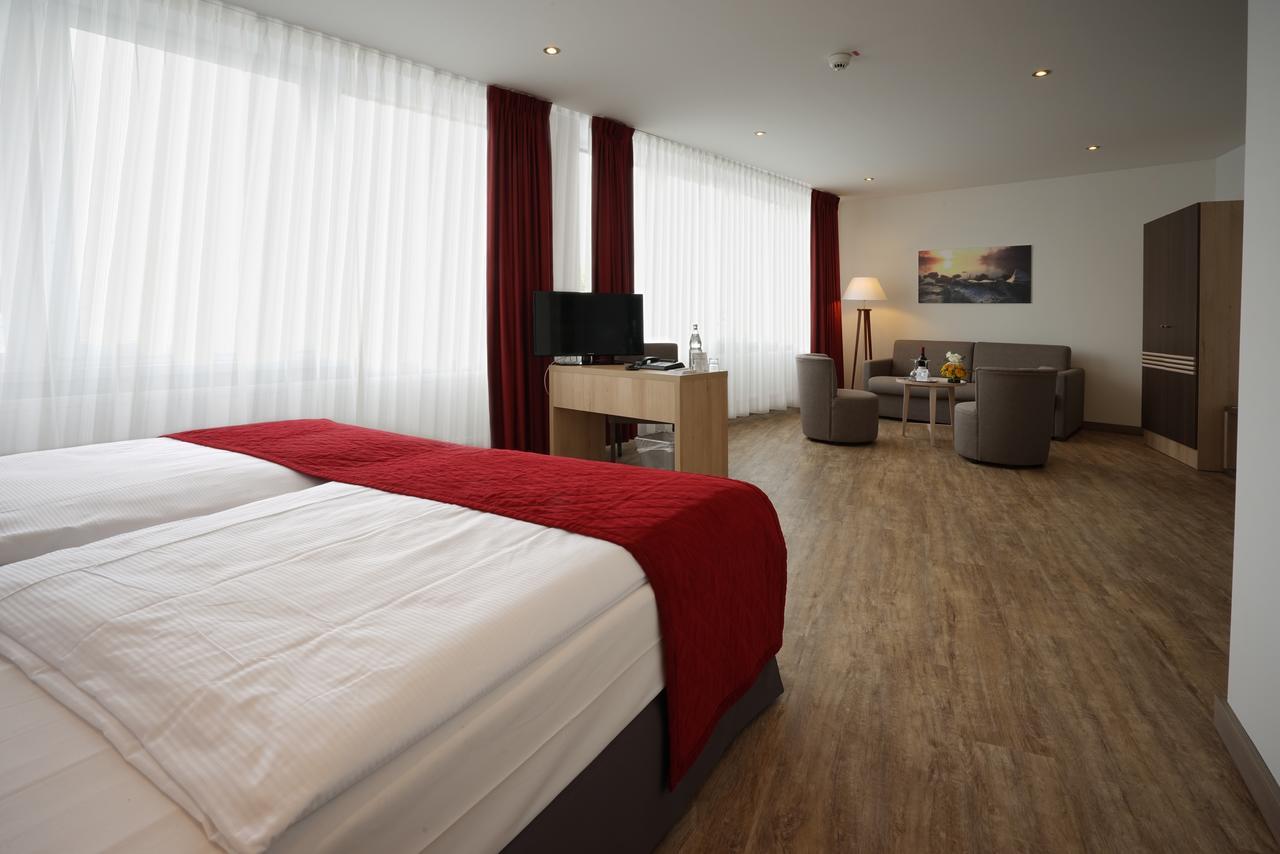 Ruhr Inn Hotel Гаттінґен Екстер'єр фото