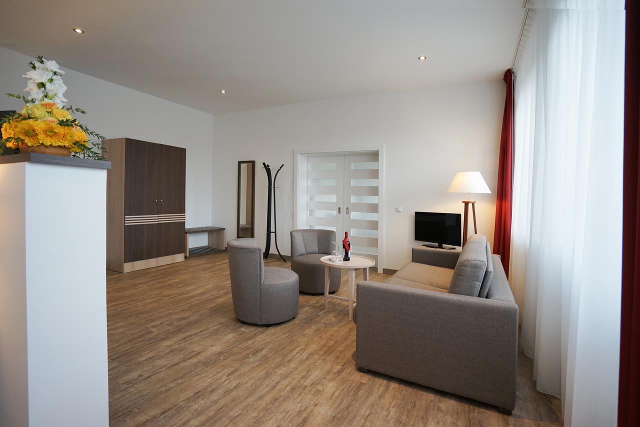 Ruhr Inn Hotel Гаттінґен Екстер'єр фото