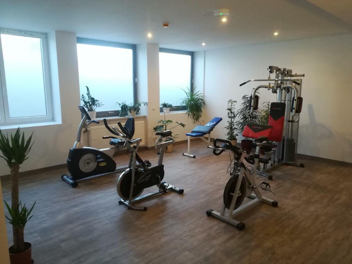 Ruhr Inn Hotel Гаттінґен Екстер'єр фото